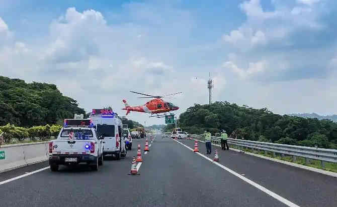 德惠高速公路汽车救援案例